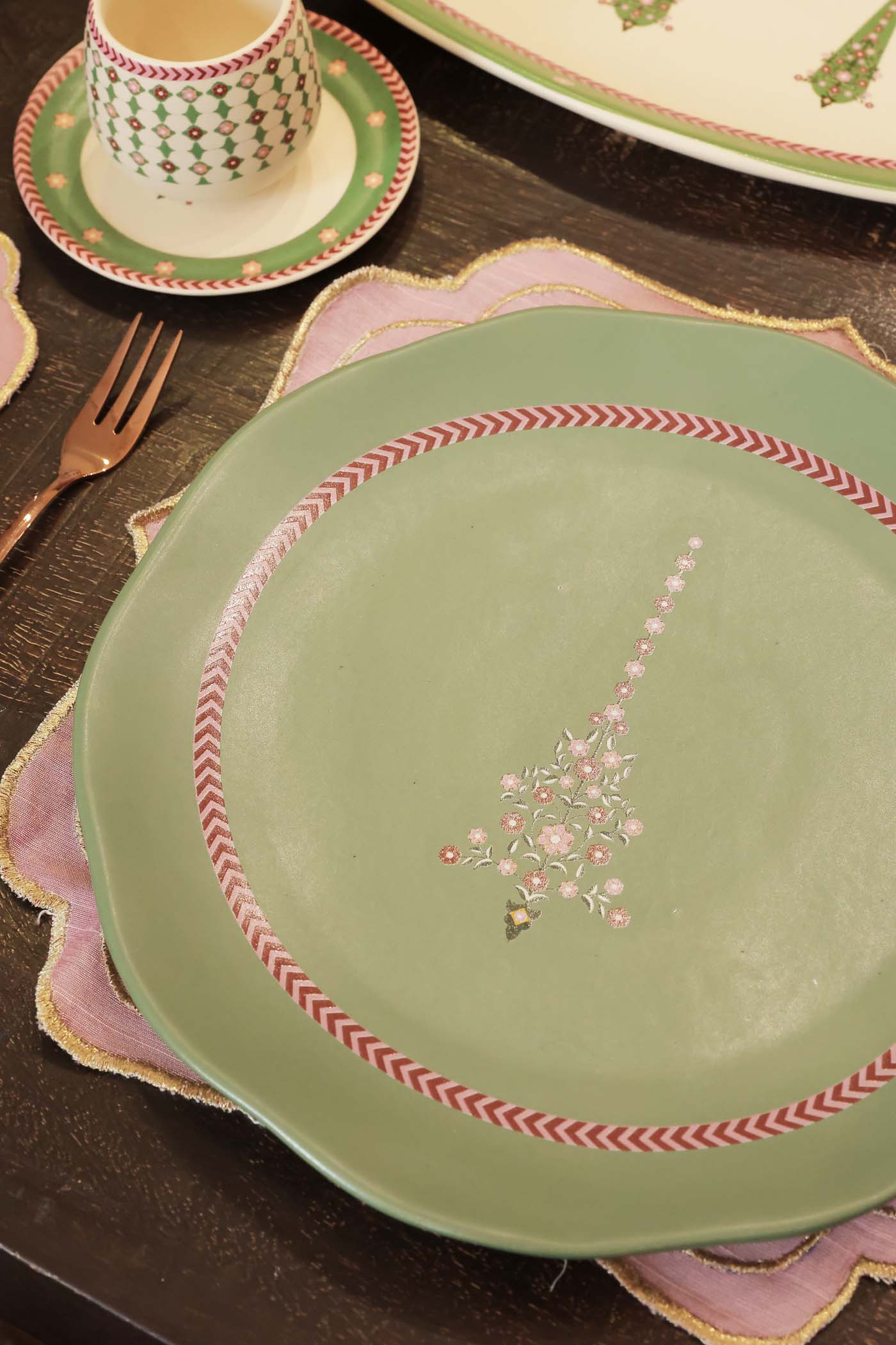 Mughal Garden Dinner Plate