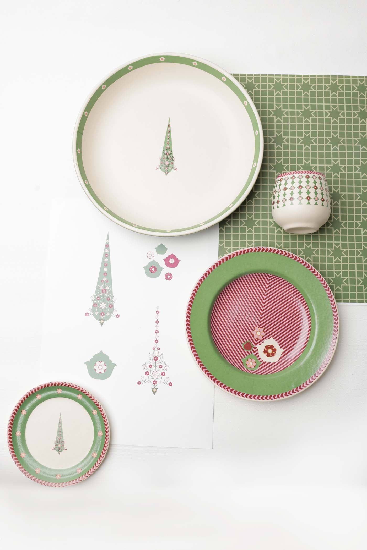 Mughal Garden Dessert Plate