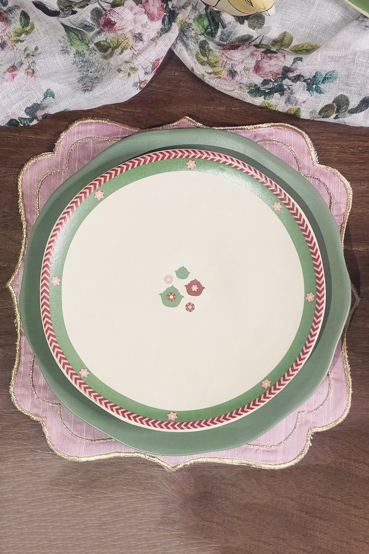 Dinner set (12 pcs) 4 Dinner Plate 4 Quarter Plate 4 Katori