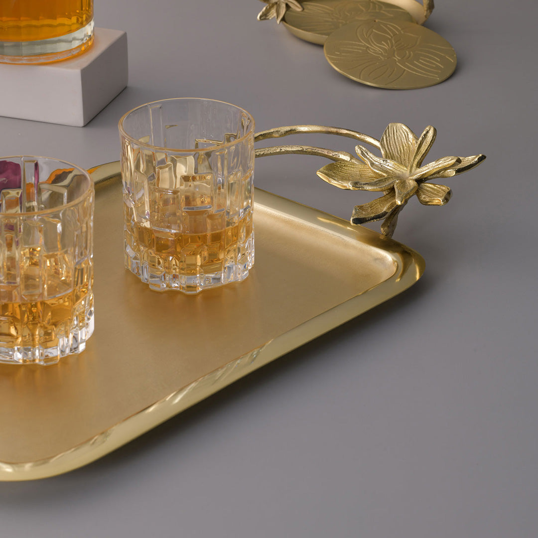 Kumudini Tray
