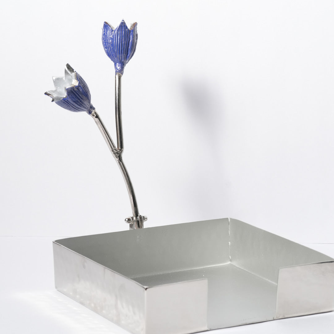 Tulip Tissue Holder