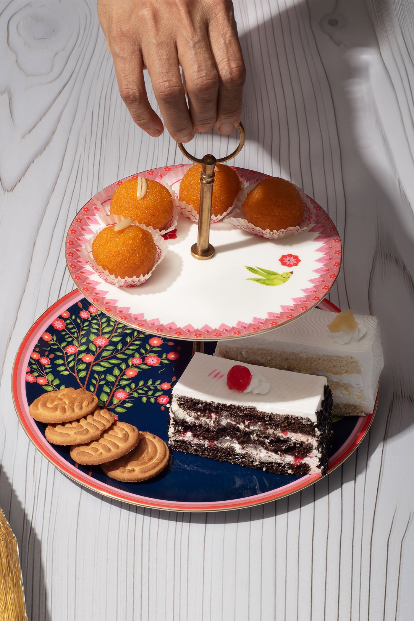 Mausam 2 Tier Cakestand