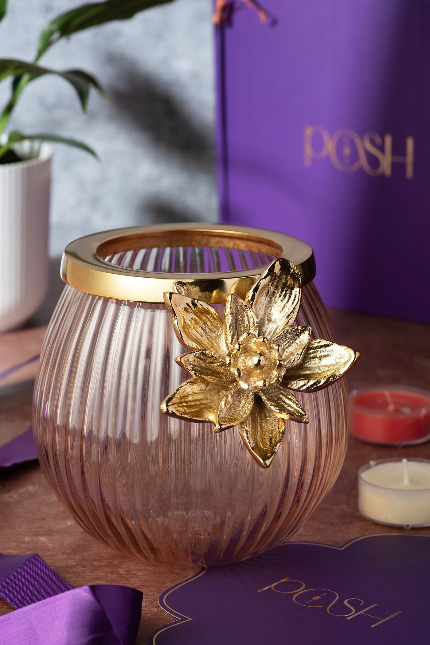 Rakhsha Bandhan Gift Hamper Kumudini Glass Votive (S)