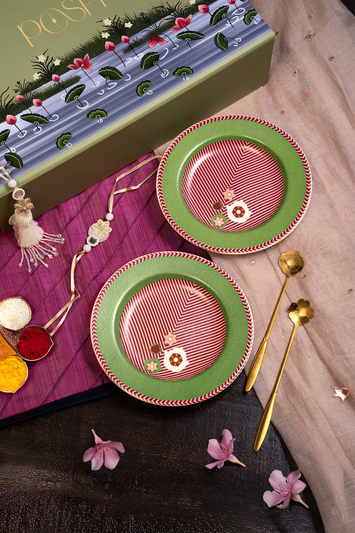 Rakhsha Bandhan Gift Hamper 2 Desserts Plates & 2 Desserts Spoons