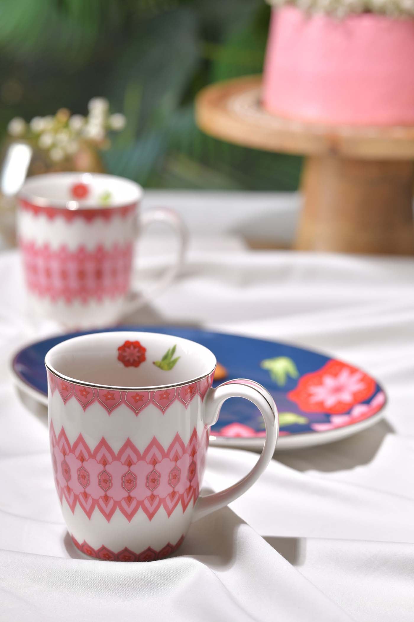 Rakhsha Bandhan Gift Hamper Mausam Oval Platter & 2 Mausam Pink Mugs