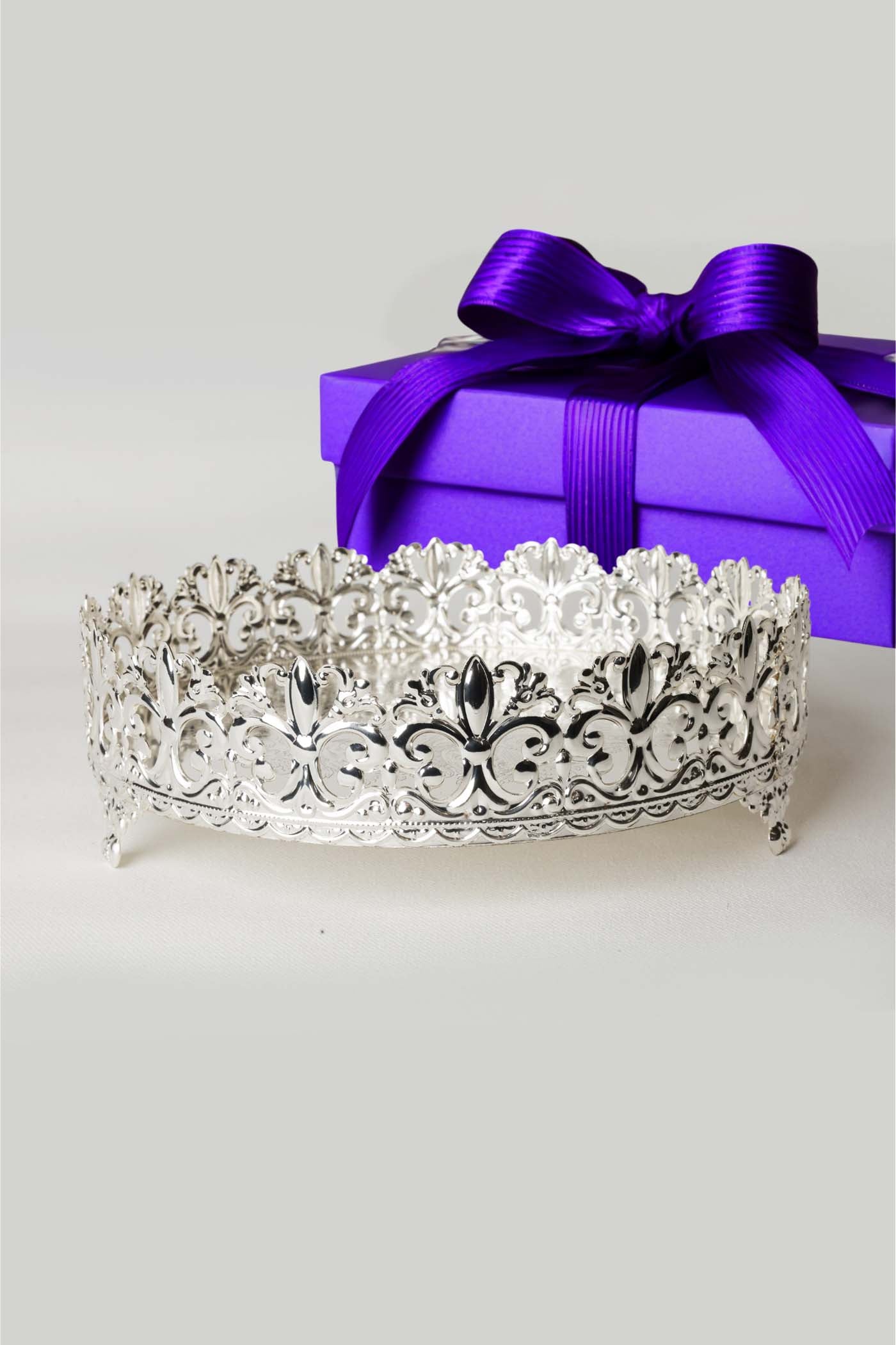 Rakhsha Bandhan Gift Hamper German Silver Cutwork Tray
