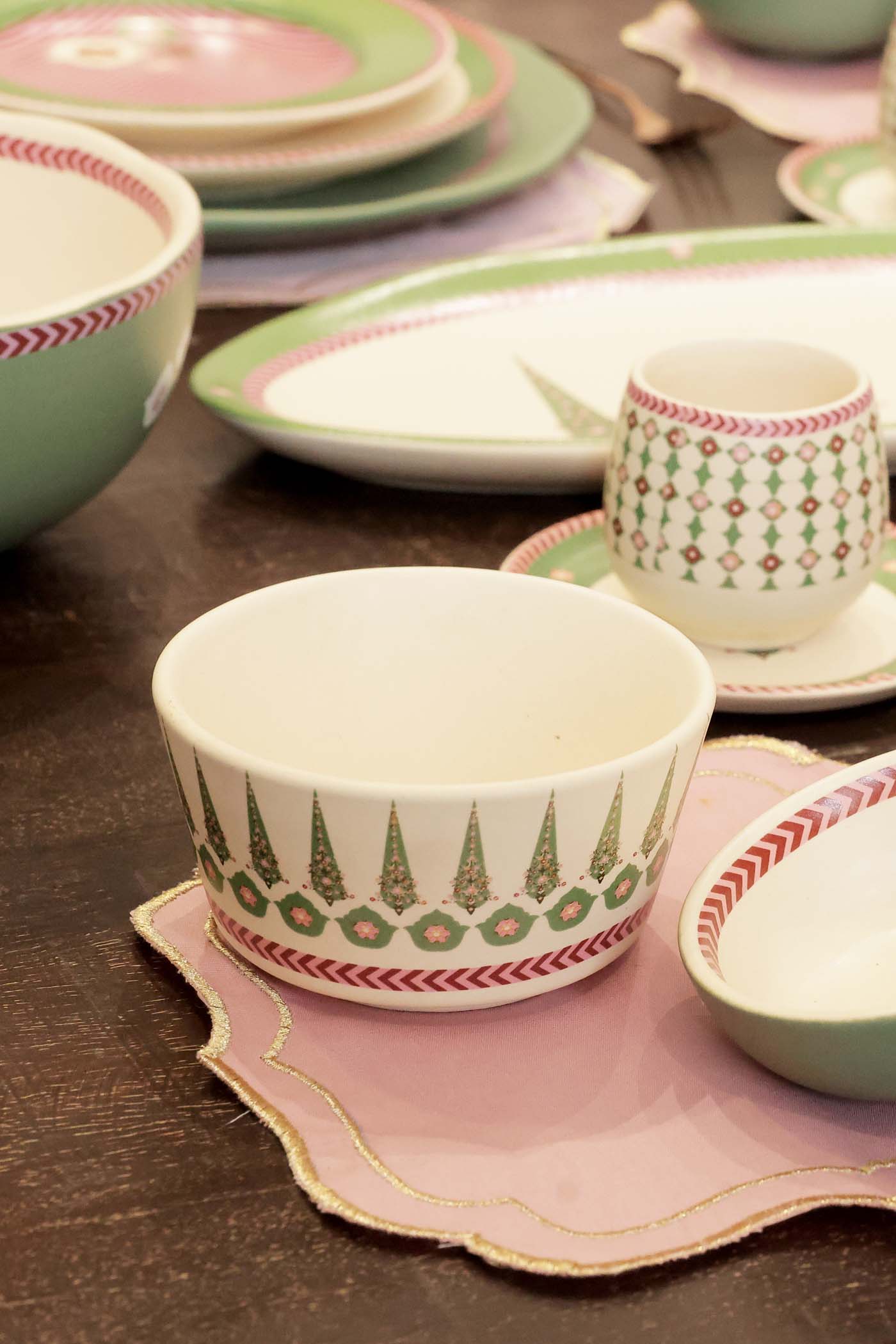 Rakhsha Bandhan Gift Hamper Mughal Garden Snack Bowl