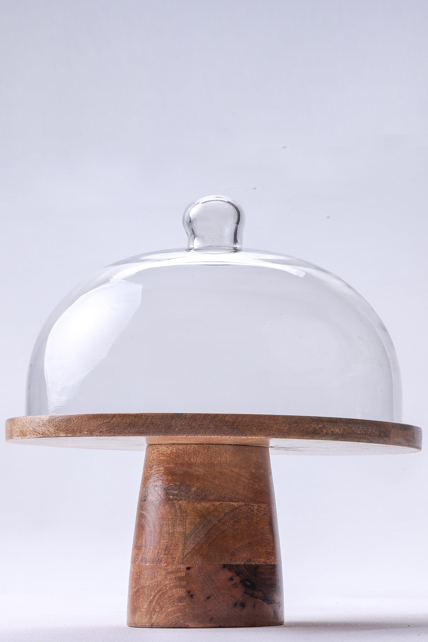 Whitewash Cakestand With Dome