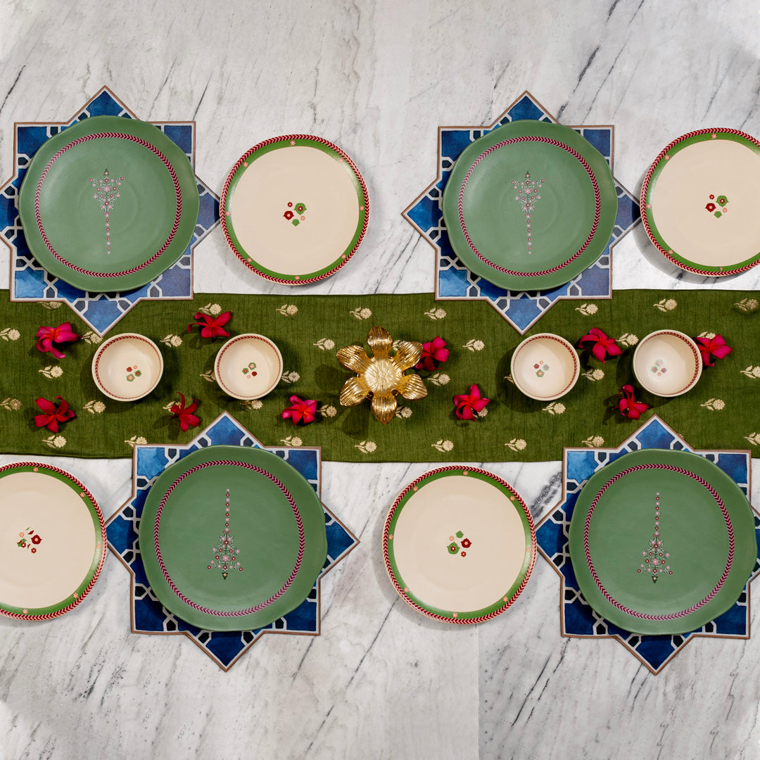 Mughal Garden Dinner Set of 19 Pcs - <span class="extra-small">4 Dinner Plate 4 Quarter Plate 8 Katori 1 Oval Platter & 2 Serving Bowls<span>
