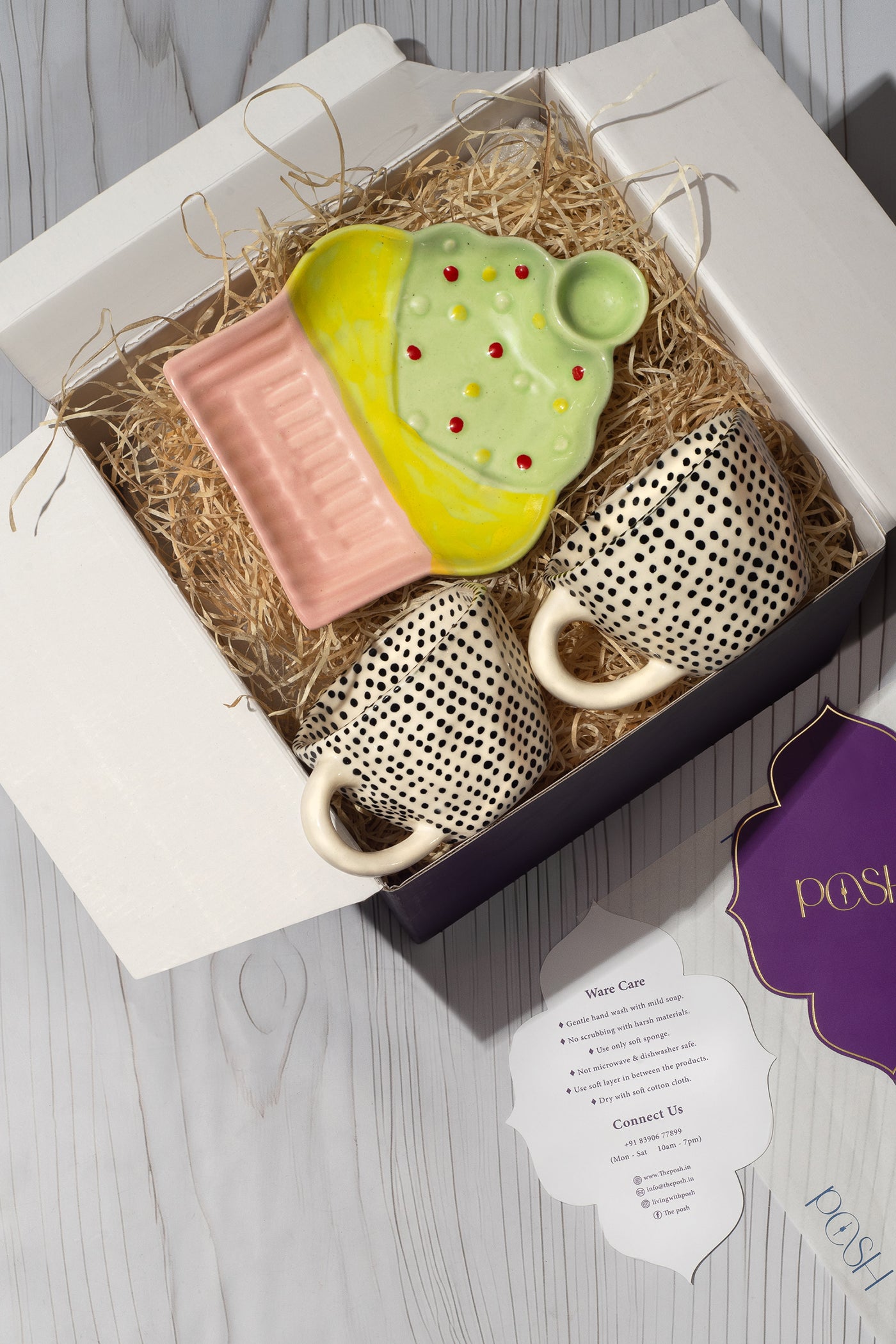 Rakhsha Bandhan Gift Hamper set of 2 Cups 
With Muffn Platter