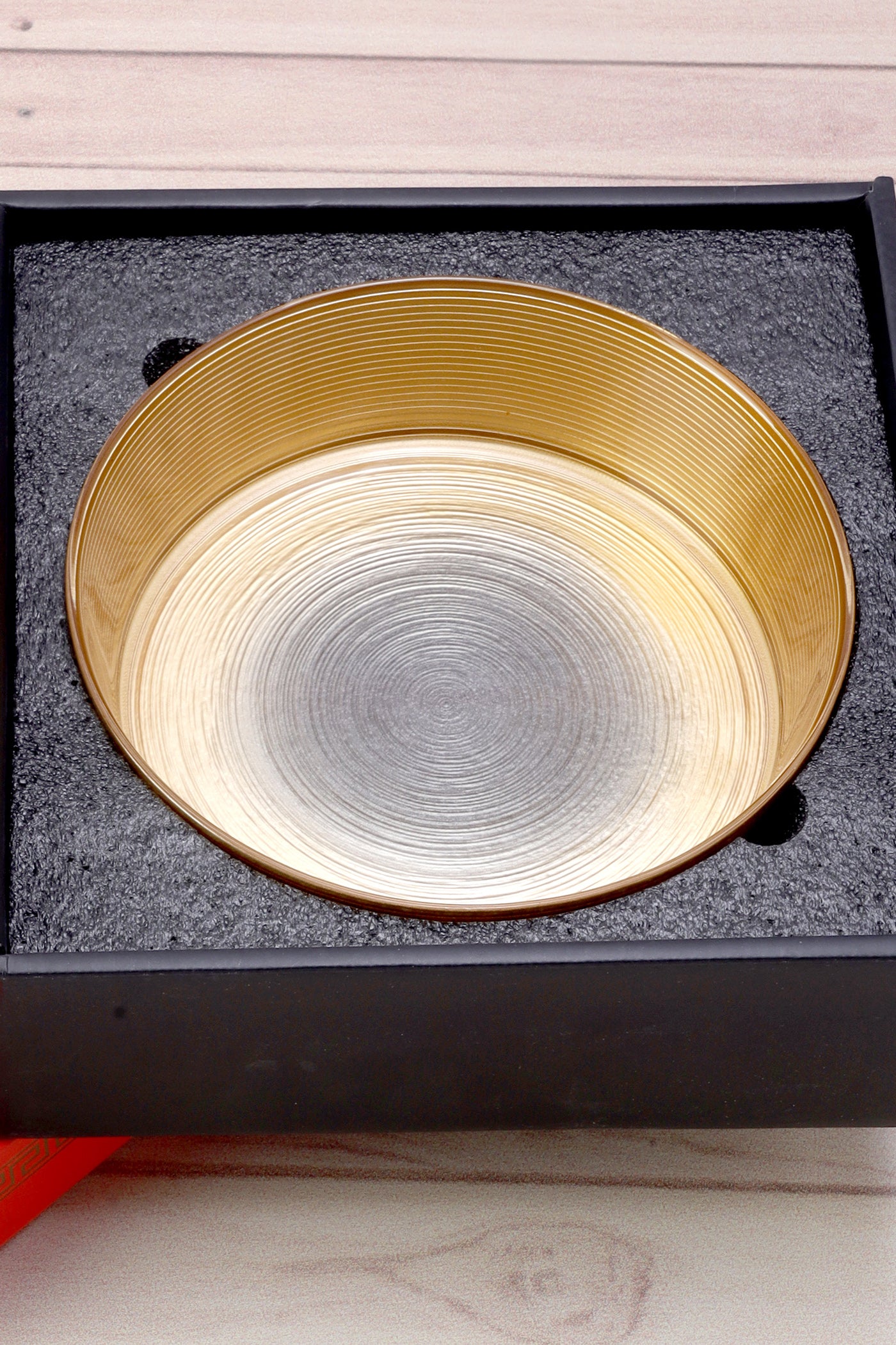 Rakhsha Bandhan Gift Hamper Classic Serving Bowl
(Gold )